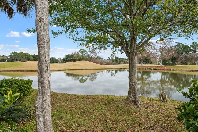 Building Photo - 601 Willow Point Ct