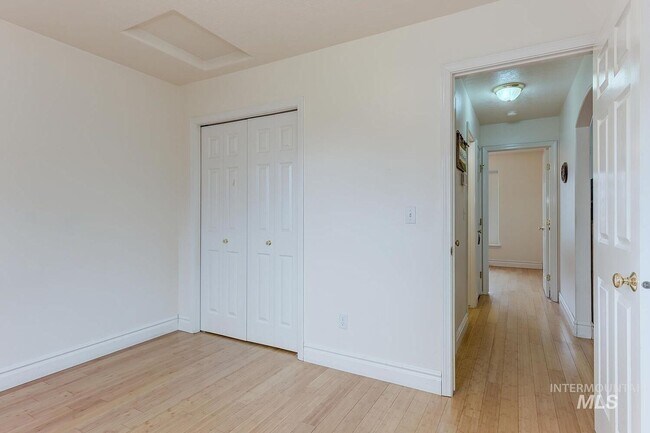 Building Photo - Pet Friendly Home in Meridian!