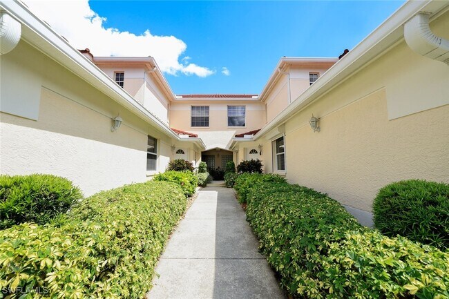 Primary Photo - 630 Lalique Cir