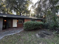Building Photo - Duplex For Rent