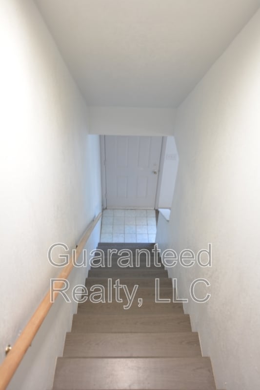 Building Photo - 810 Plum St