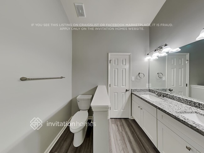 Building Photo - 3014 Faircroft Way