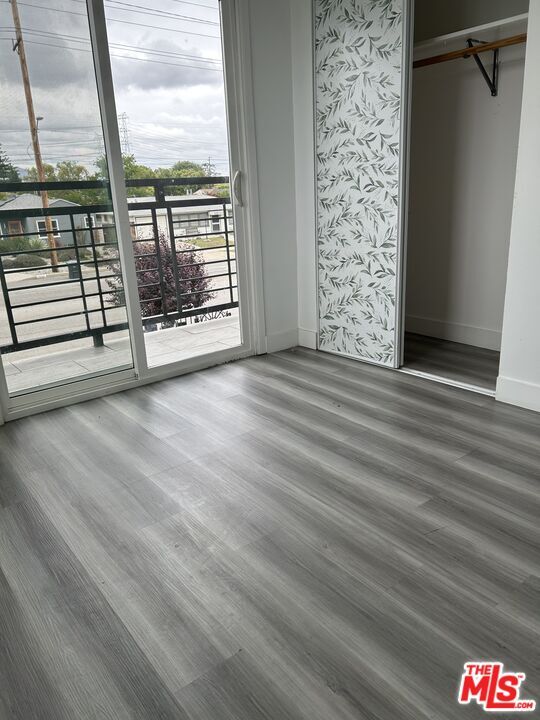 Building Photo - 5441 N Clybourn Ave