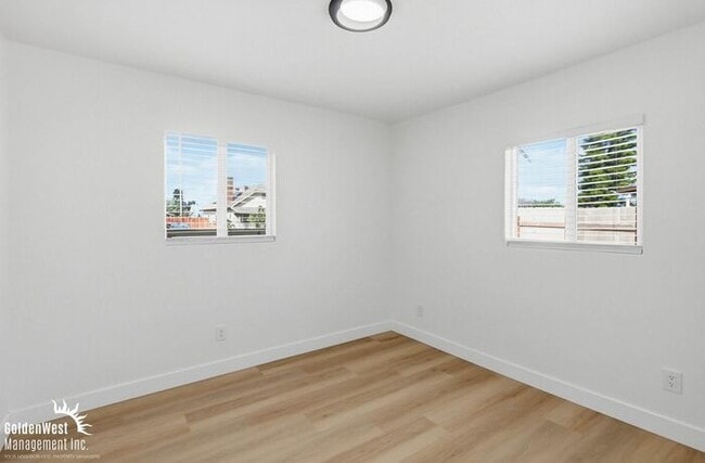 Building Photo - Newly Renovated 2Bdm 2Ba Stand Alone Unit with Private Yard in Chula Vista!