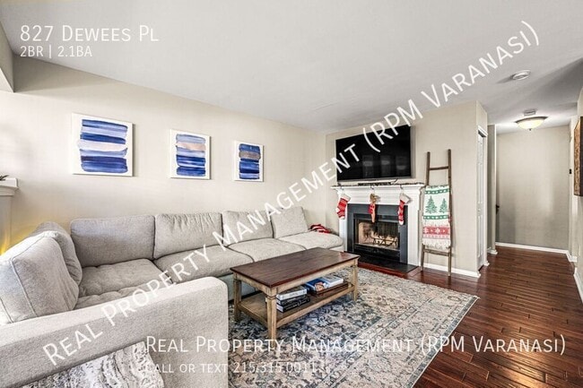 Building Photo - 827 Dewees Pl