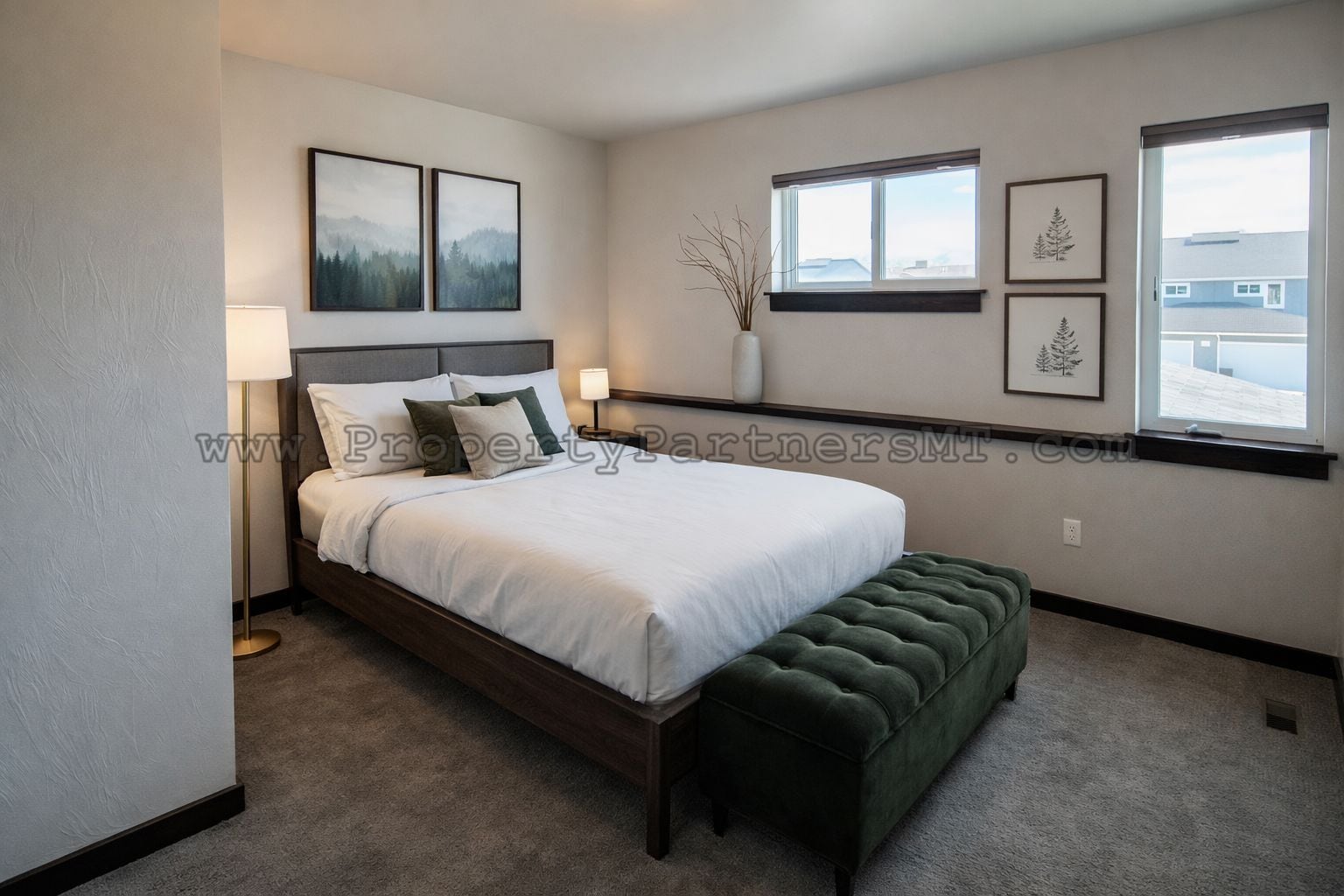 Building Photo - 1303 Westwood Cir