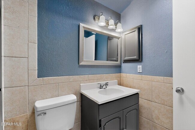 Building Photo - 11455 Sundrop Ct