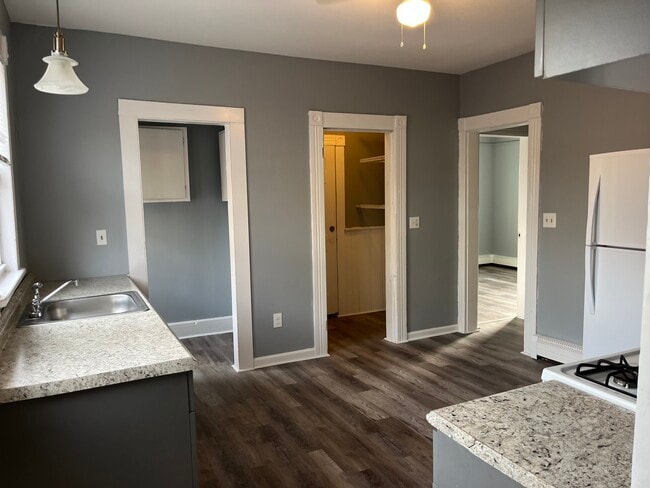 Building Photo - 2449 North Ave