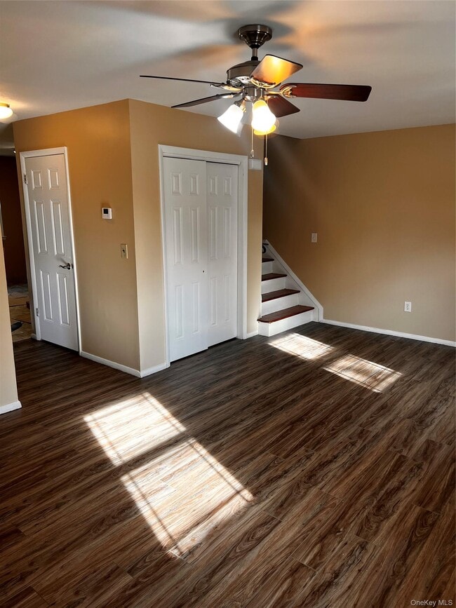 Building Photo - 11 Park Manor Ct