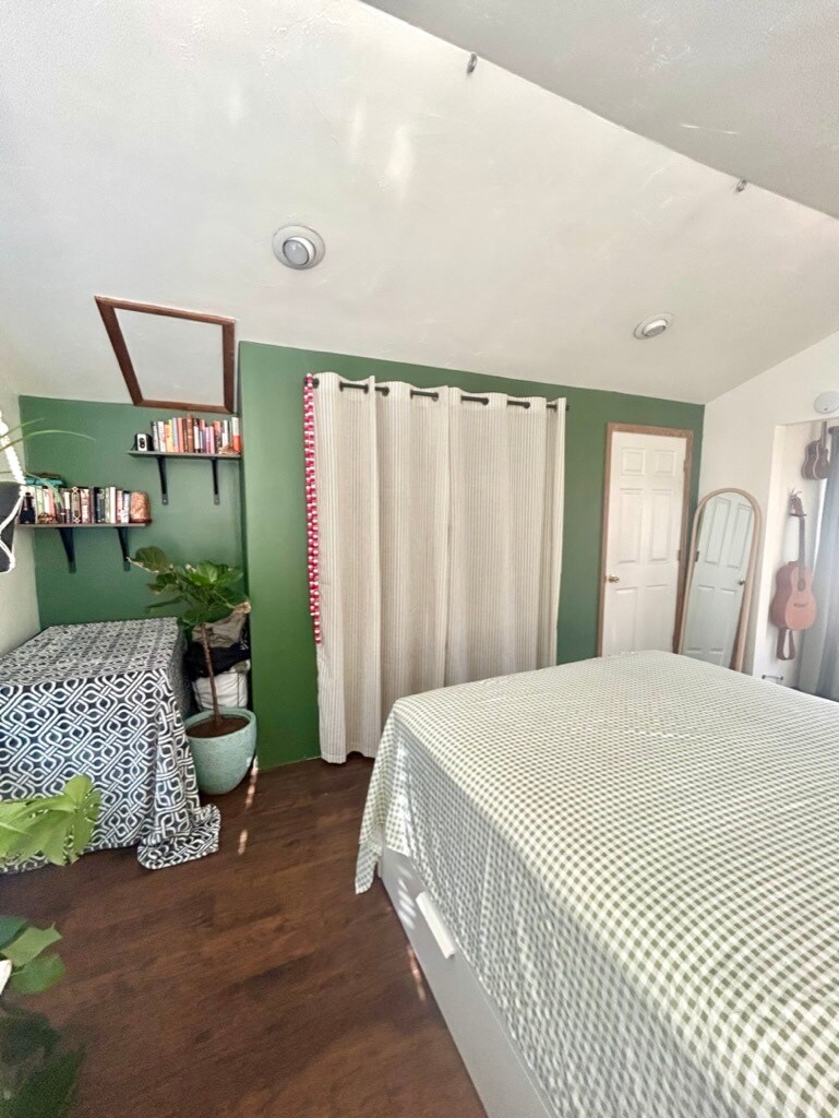 Building Photo - 2803 S 1000 E