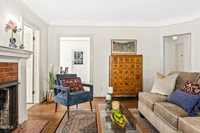 Building Photo - 2724 Locksley Pl