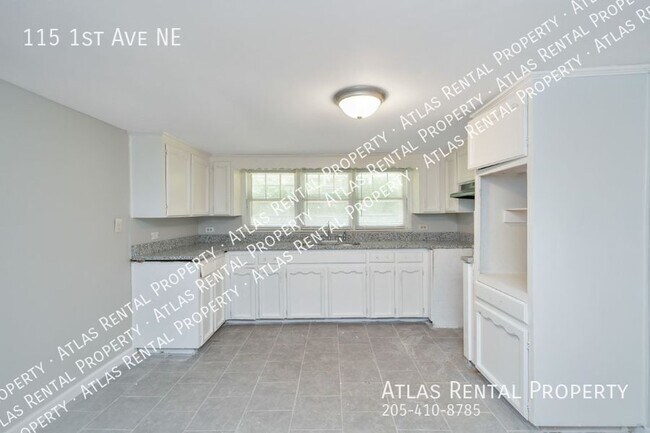 Building Photo - 115 1st Ave NE