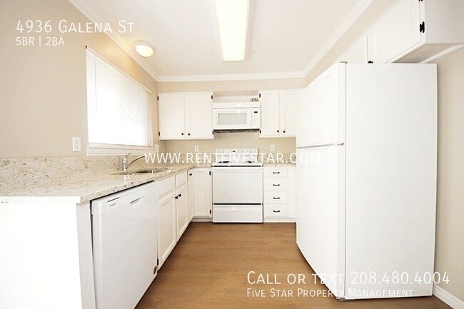 Building Photo - Beautiful Pet Negotiable Home Available in...