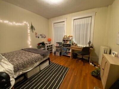 Building Photo - 107 Gordon St