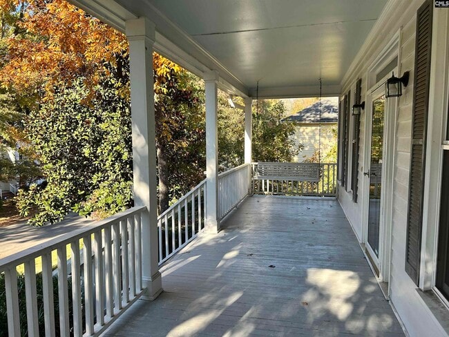 Building Photo - 305 Dean Hall Ln