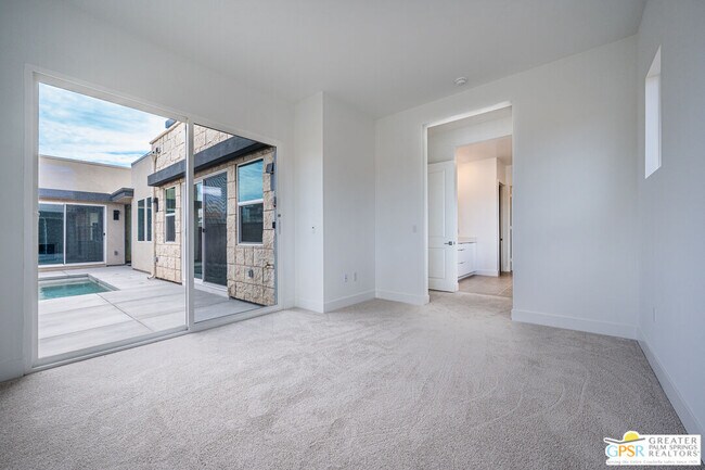 Building Photo - 2651 Lavender Ln