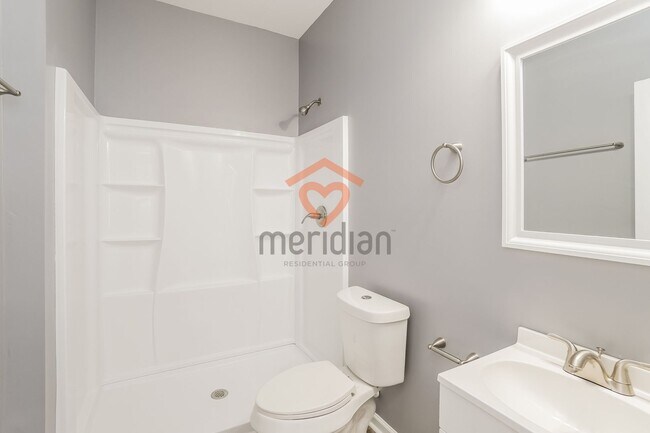 Building Photo - 4 bed / 4 bath ~ available Feb. 2027