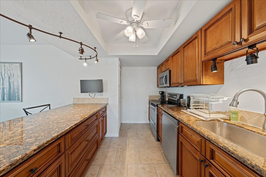 Building Photo - 1 Windrush Blvd