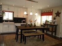 Building Photo - 3 Bedroom  1.5 Bath Split Level Home for R...