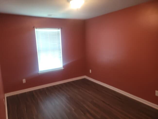 Building Photo - 829 Old Forester Ln
