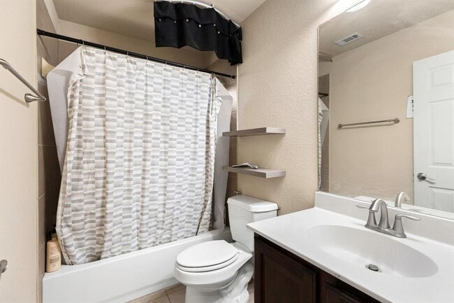 Building Photo - 20921 Windmill Ridge St