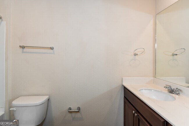 Building Photo - 128 Innis Brk Cir