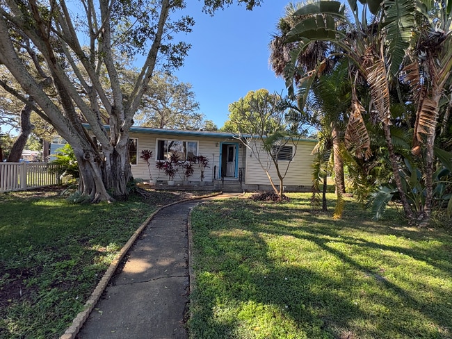 Building Photo - 3025 50th St S