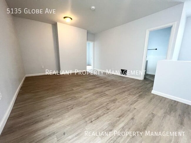 Building Photo - 5135 Globe Ave