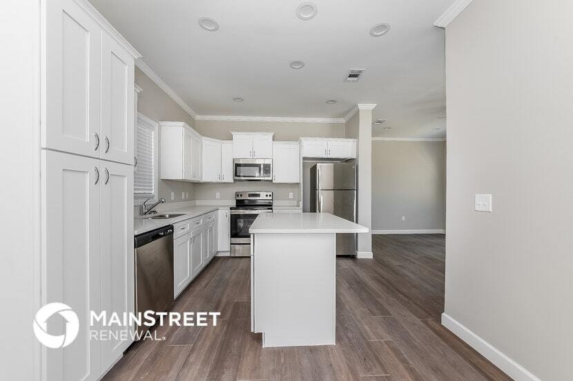 Building Photo - 509 60th Ave Dr W