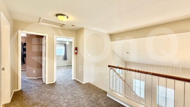 Building Photo - 1520 E Flint St