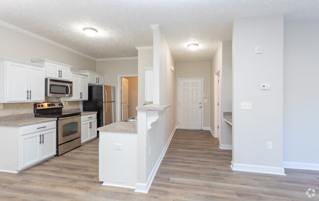 2BR, 2BA - 1060SF ADA Nantucket - Living Area - Summerlyn Cottages