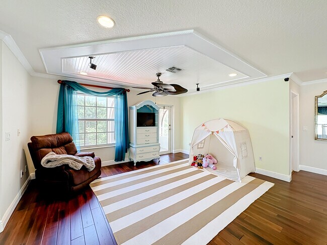 Building Photo - 11251 SW Springtree Terrace