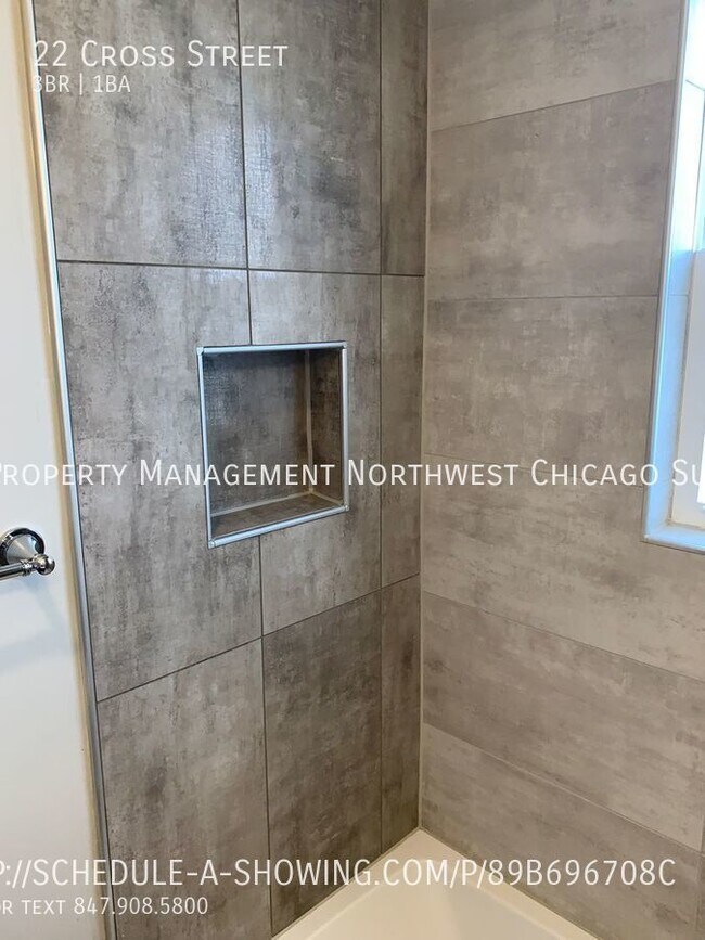 Building Photo - 22 Cross St