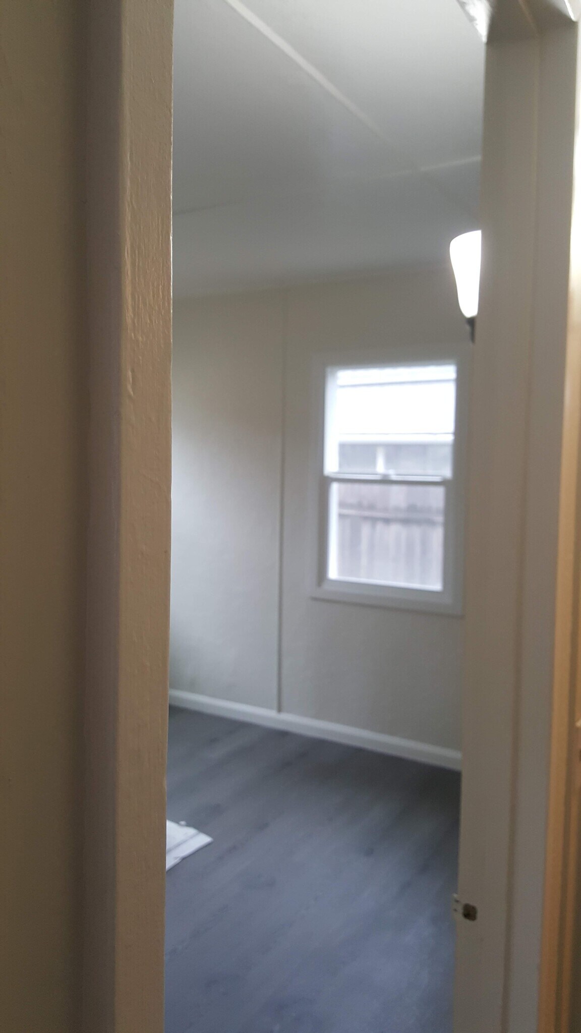 Building Photo - 663 Rose Ave