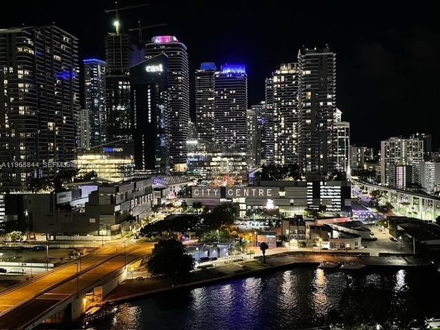 Building Photo - 350 S Miami Ave