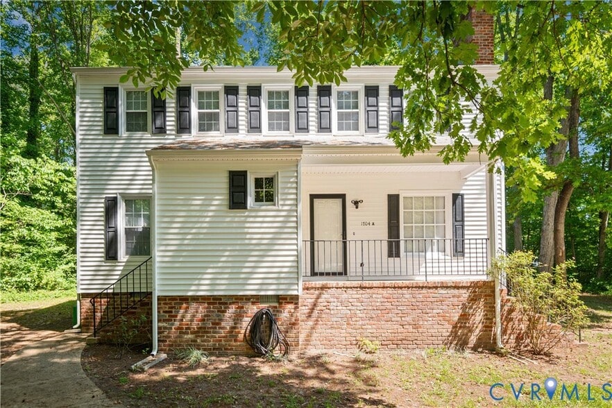 Building Photo - 1704 Taft Pl