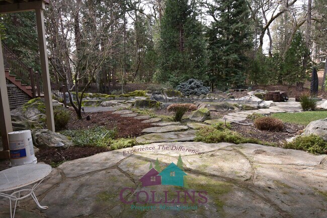 Building Photo - 18389 Jayhawk Dr