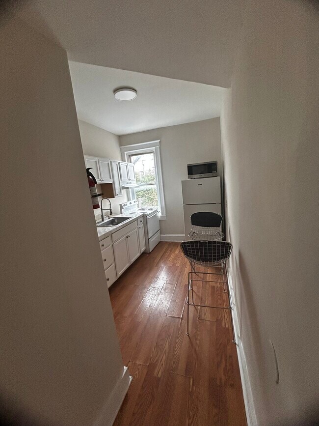 Building Photo - 4201 Park Heights Ave