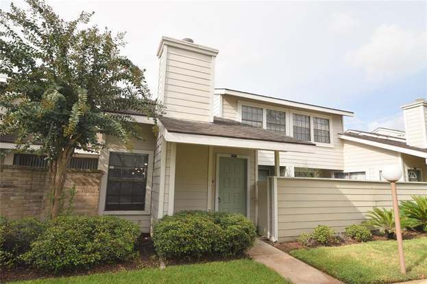 Building Photo - 6261 Ludington Dr
