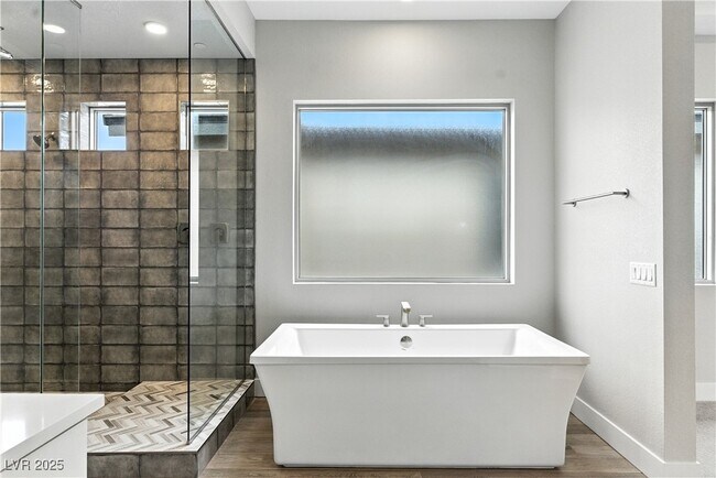 Building Photo - 5073 Slatestone St
