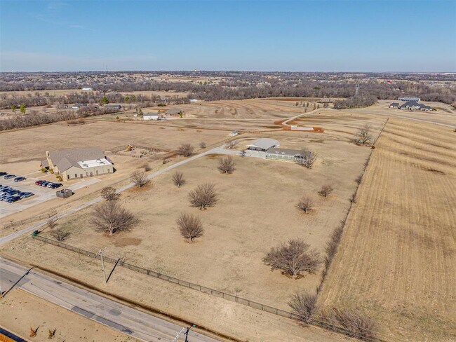 Building Photo - 7601 SW 119th St