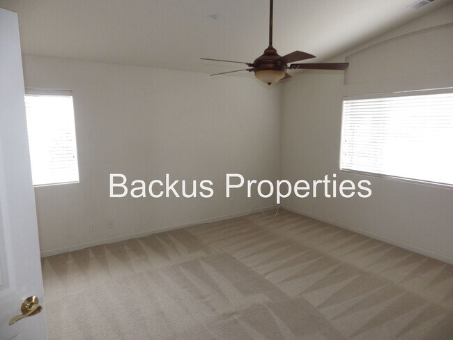 Building Photo - Wonderful Five Bedroom Home on Faulkner St...