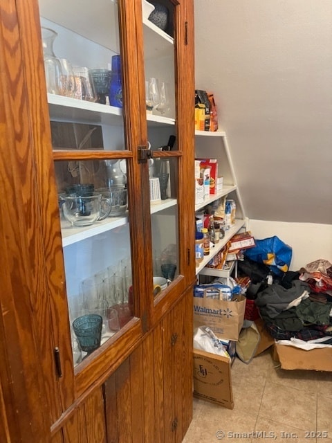 Building Photo - 18 Walnut St