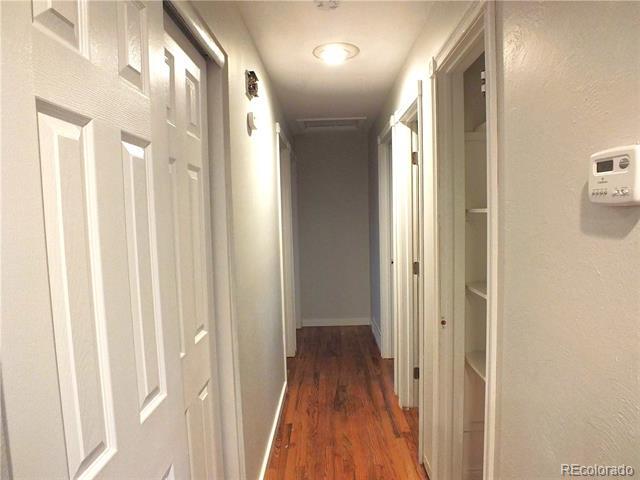 Building Photo - 6 Circle Dr