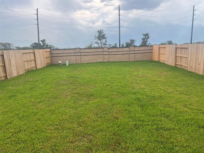 Building Photo - 10406 Rocky Trl