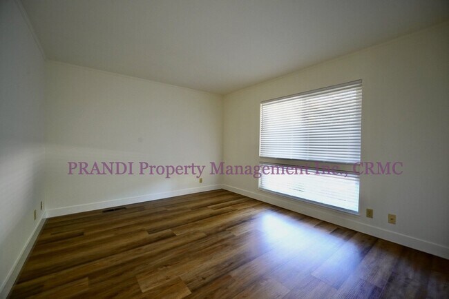 Building Photo - Reduced! (Was $3,700) Now $3,295! Upgraded...