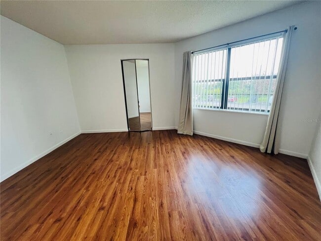 Building Photo - 4045 Atrium Dr