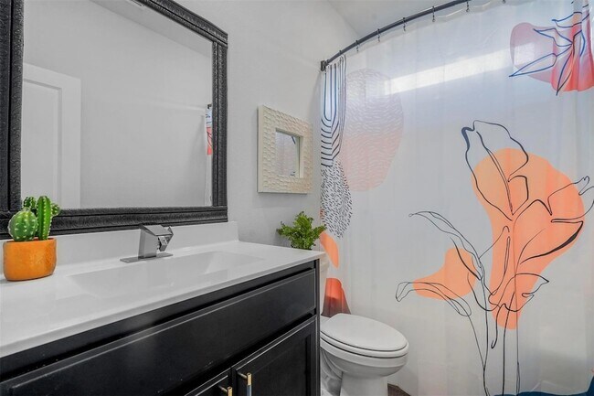 Building Photo - 8916 Old Rawhide Ln