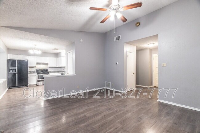 Building Photo - 5017 Cherry Tree Dr