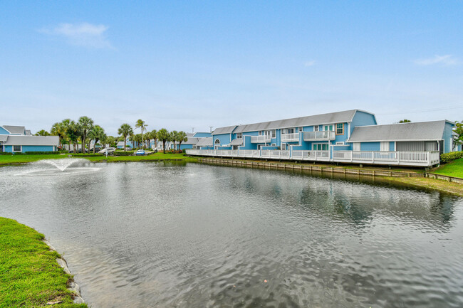Building Photo - 1113 Ocean Dunes Cir